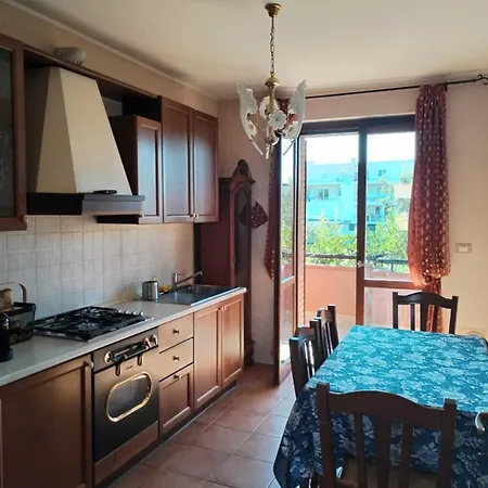 Corina - Vicino Al Mare Apartment *