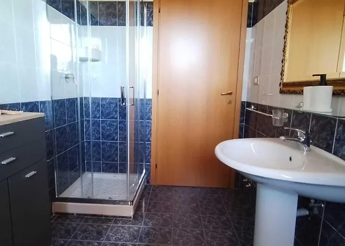 Corina - Vicino Al Mare * Пескара