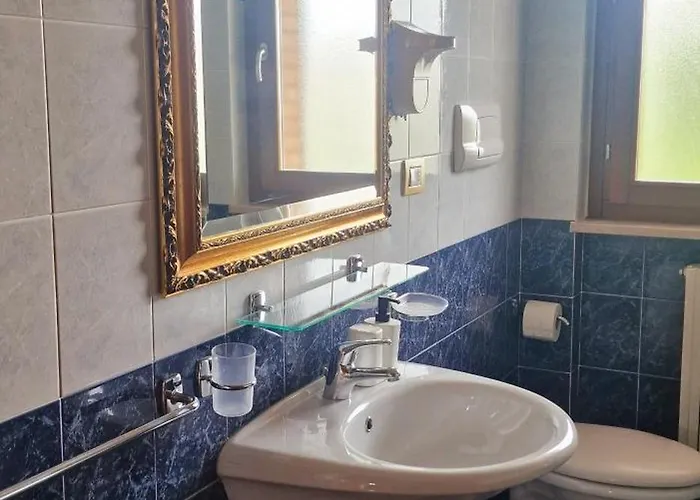 Corina - Vicino Al Mare Пескара