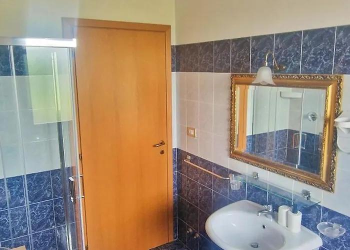 Corina - Vicino Al Mare * Пескара